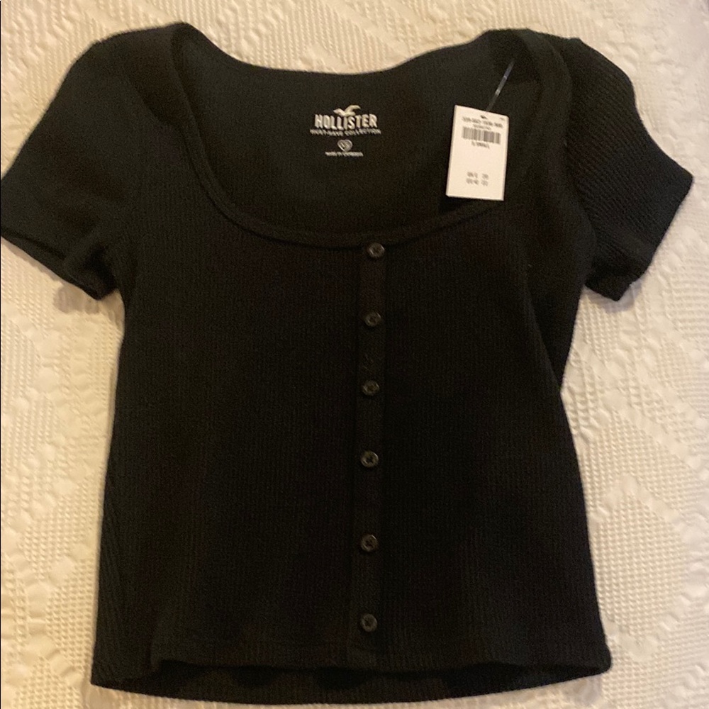 Hollister Black Fitted Crop Blouse brand new with tag
